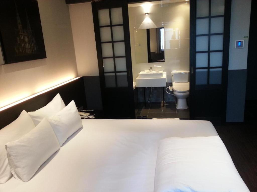 בוסאן Hi Design Hotel מראה חיצוני תמונה